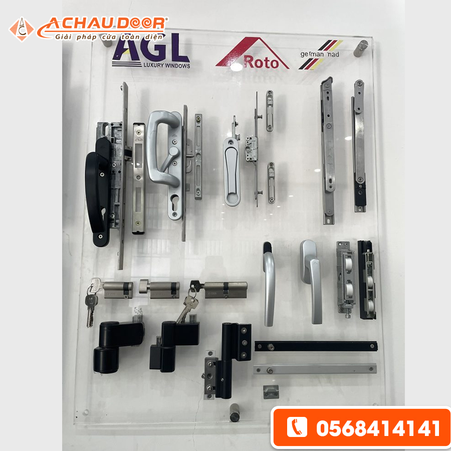 bản lề cửa